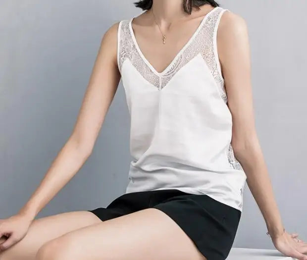 Женский сатиновый топ на бретельках шелковистый Топ без рукавов с кружевной