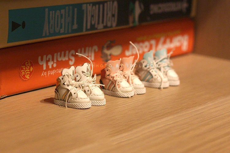 

1Pair 2.3cm Fashion Dolls Sport Shoes for OB11 Middle Blyth Dolls Skater Sneakers for Dolls Accessories