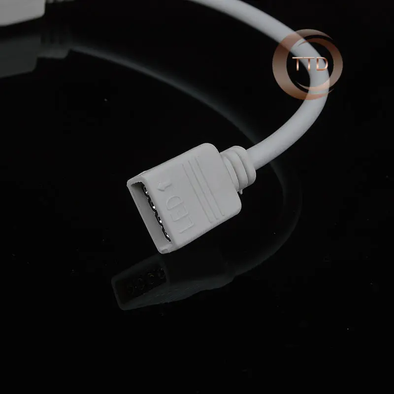 1 шт. до 3 Женский Connector Splitter RGB Светодиодные ленты удлинитель с 4 pin разъем для SMD 5050