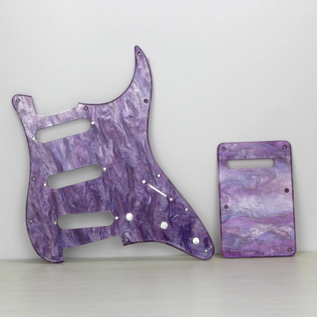 FLEOR Shell Color Guitar Pickguard SSS ST 11 Hole Pick Guard Scratchplate with Screws fit Style Electric Parts | Спорт и развлечения