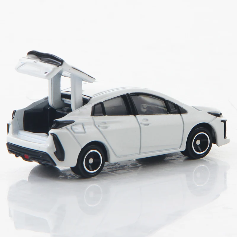 Takara Tomy Tomica 1/65 Toyota Prius GR Спортивная металлическая литая модель игрушечного