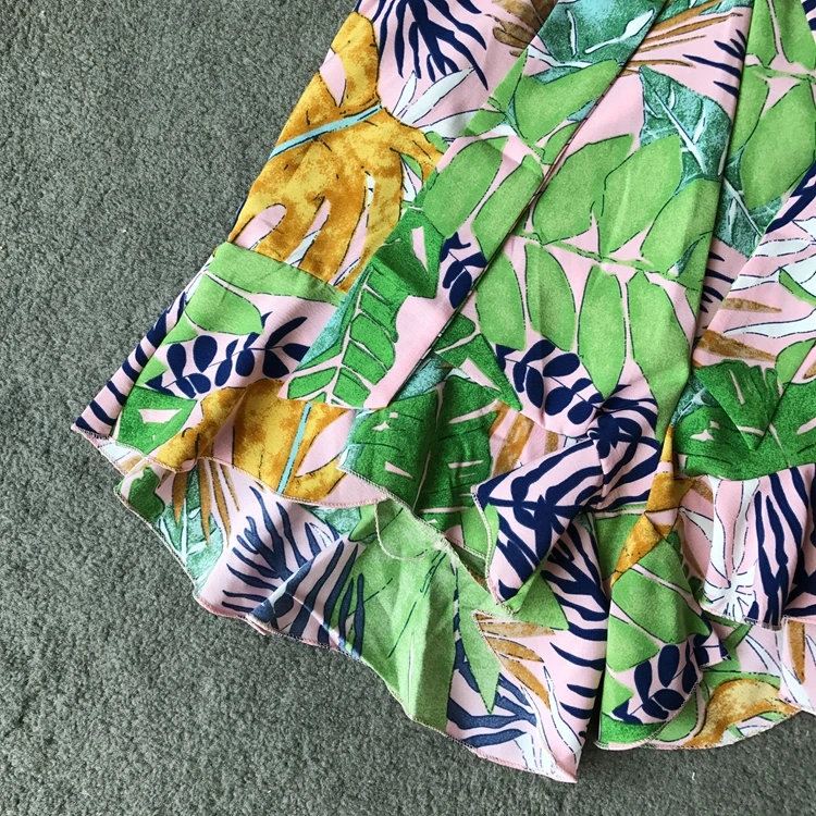 Пляжный Boho короткий женский летний комбинезон с открытой спиной и v-образным вырезом без рукавов комбинезон корейский цветочный принт плюс размер женский комбинезон