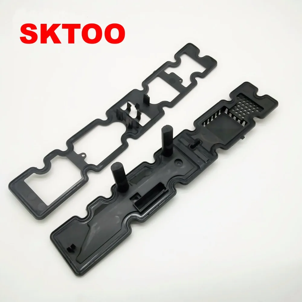 

SKTOO 2pcs For Peugeot 508 408 307 C5 Sega Triumph 2.0 2.3 new engine valve chamber cover pad genuine intake and exhaust 0249C7