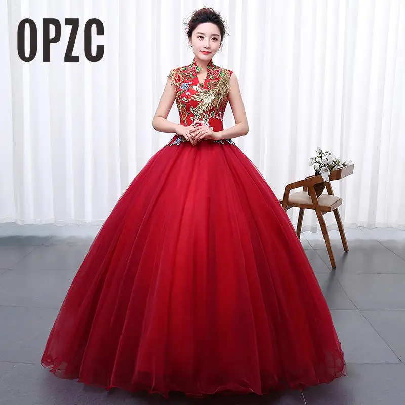 Бархатное красное свадебное платье с высоким воротом в стиле ретро весна 2020