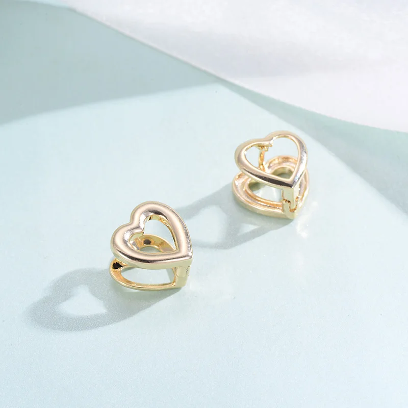 HONGYE модные женские маленькие серьги в форме сердца сплав матовые простые