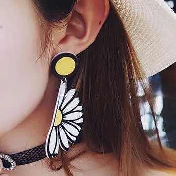 Модные аксессуары подвесные большие серьги в виде маргариток для женщин