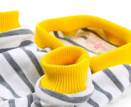 Бесплатная доставка в полоску круглый вырез горловины Собака Толстовки кошка