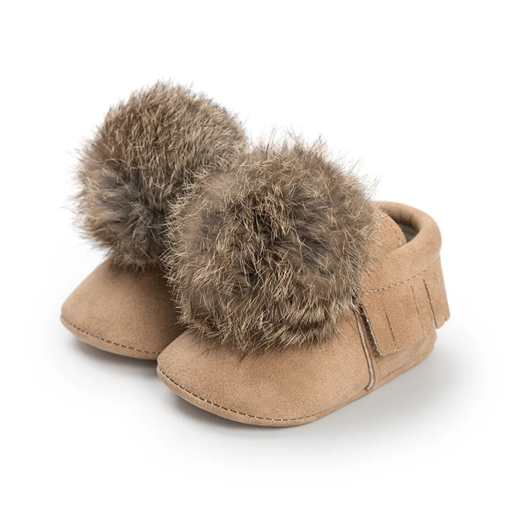 Модная обувь для маленьких девочек зимние ботинки с помпоном из искусственного