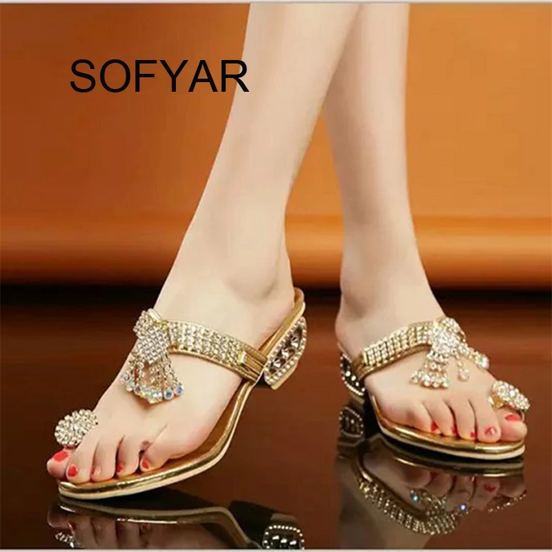 Сезон лето осень Вьетнамки с кристаллами на среднем каблуке ажурные шлепанцы