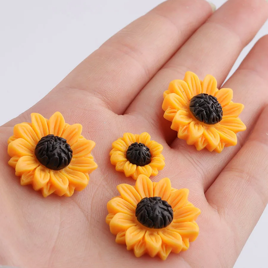 

Jaymaxi Resin Daisy Flower Sun Flower Cabochon DIY Jewelry Accessories for Eearrings Hair Jewelry 15/18/25mm 20Pieces/lot