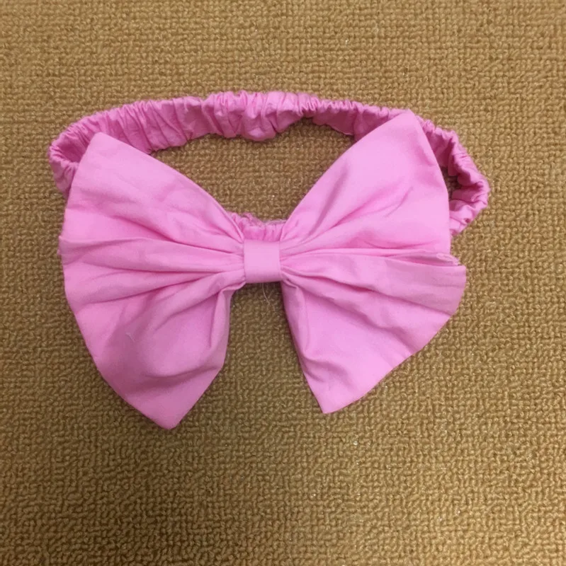 Комплект одежды для девочек рубашка с открытыми плечами + рваные джинсы повязка