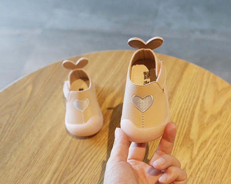 MXHY/очень мягкая обувь для маленьких девочек 1-3 лет, мягкая обувь для малышей, детская обувь для принцесс из искусственной кожи