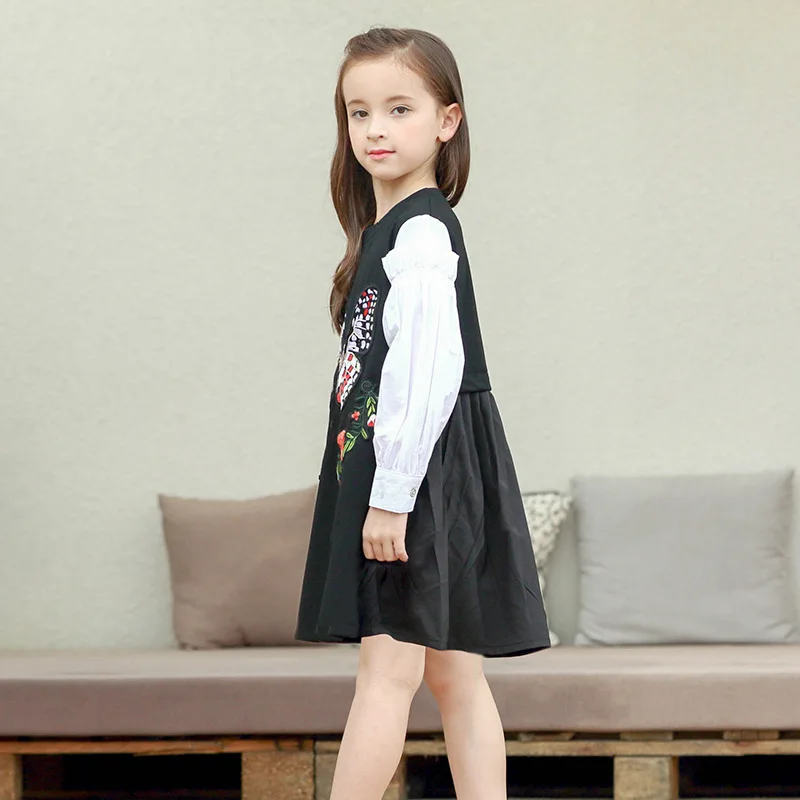 Коллекция 2017 года осеннее платье для девочек с цветочной вышивкой и аппликацией