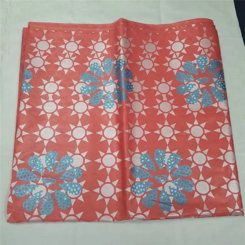 Высококачественная парчовая ткань Африканская горячая штамповка Базен riche