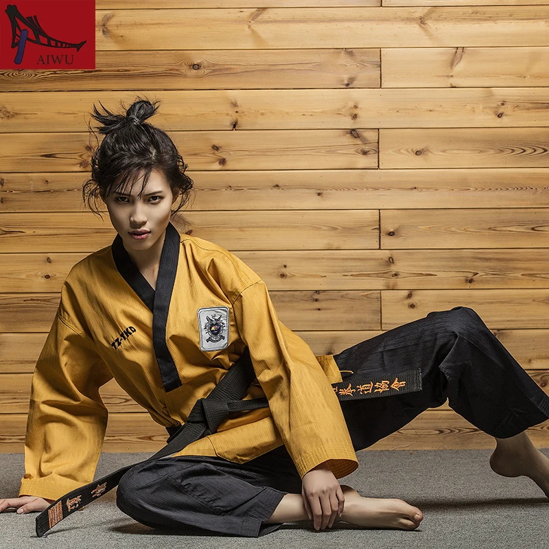 Боевые искусства TKD Tae Kwon Do Корея с V образным вырезом взрослая форма для тхэквондо