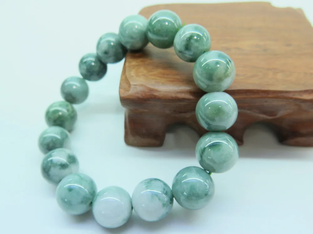 

Light Green Smooth Jade Beads Bracelet Jade Bracelet Xlee free shipping