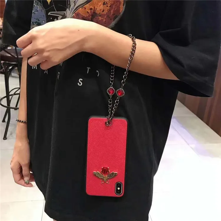 Luxury Fashion brand Diamond Bee Glitte with Bracelet case for iphone 6 S 7 8 plus X XR XS Max 7plus 8plus cute back cover capa |