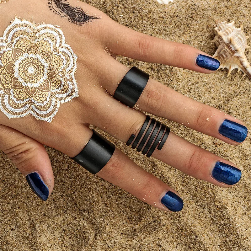 

Vintage Multi Layer Flower Elephant Star Horse Eye Shape Ring Set Ancient Silver Color Bee Bird Ring For Women Wedding Jewelry