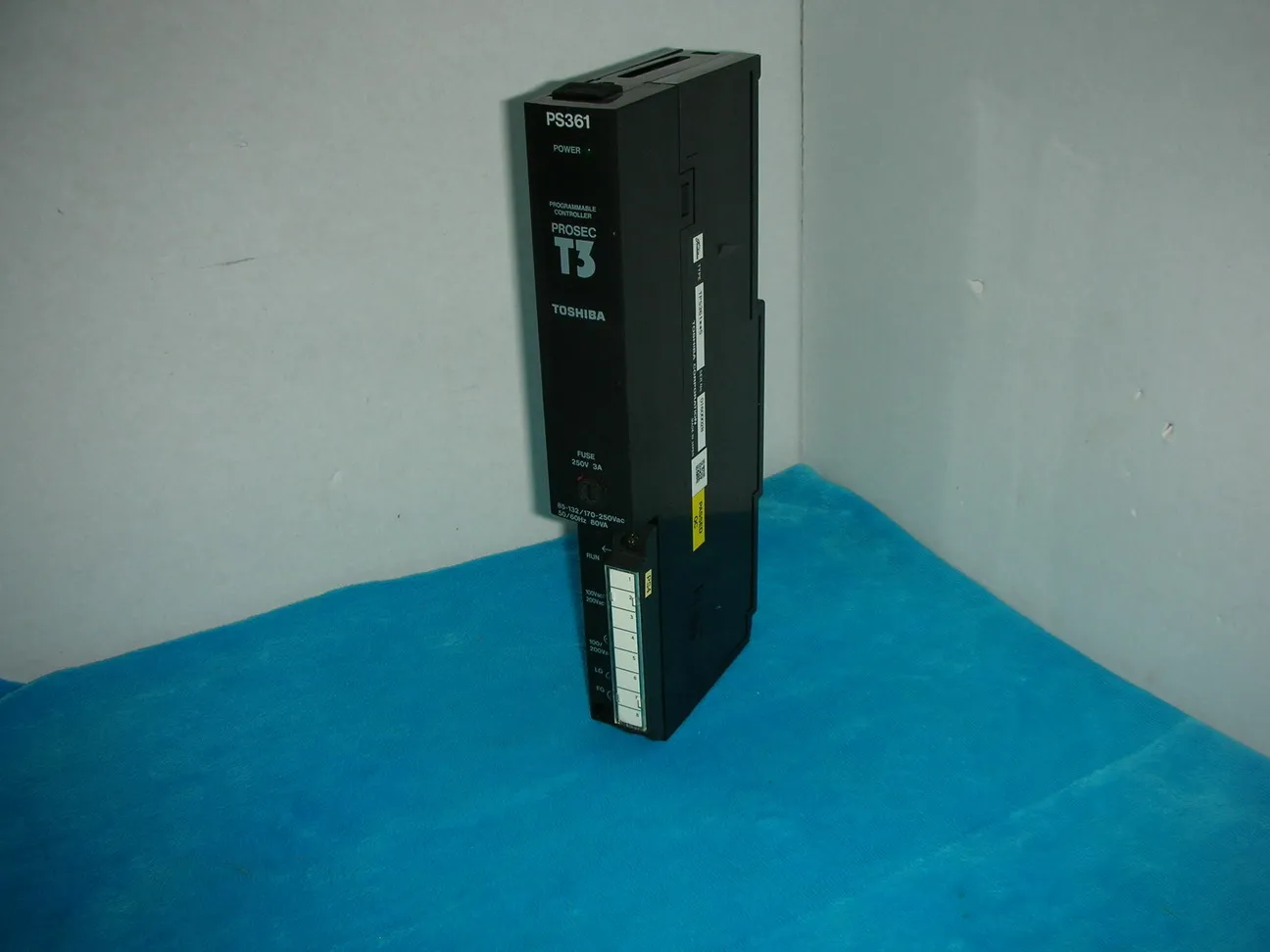 

1 шт. б/у TOSHIBA PS361/TPS361 ** S