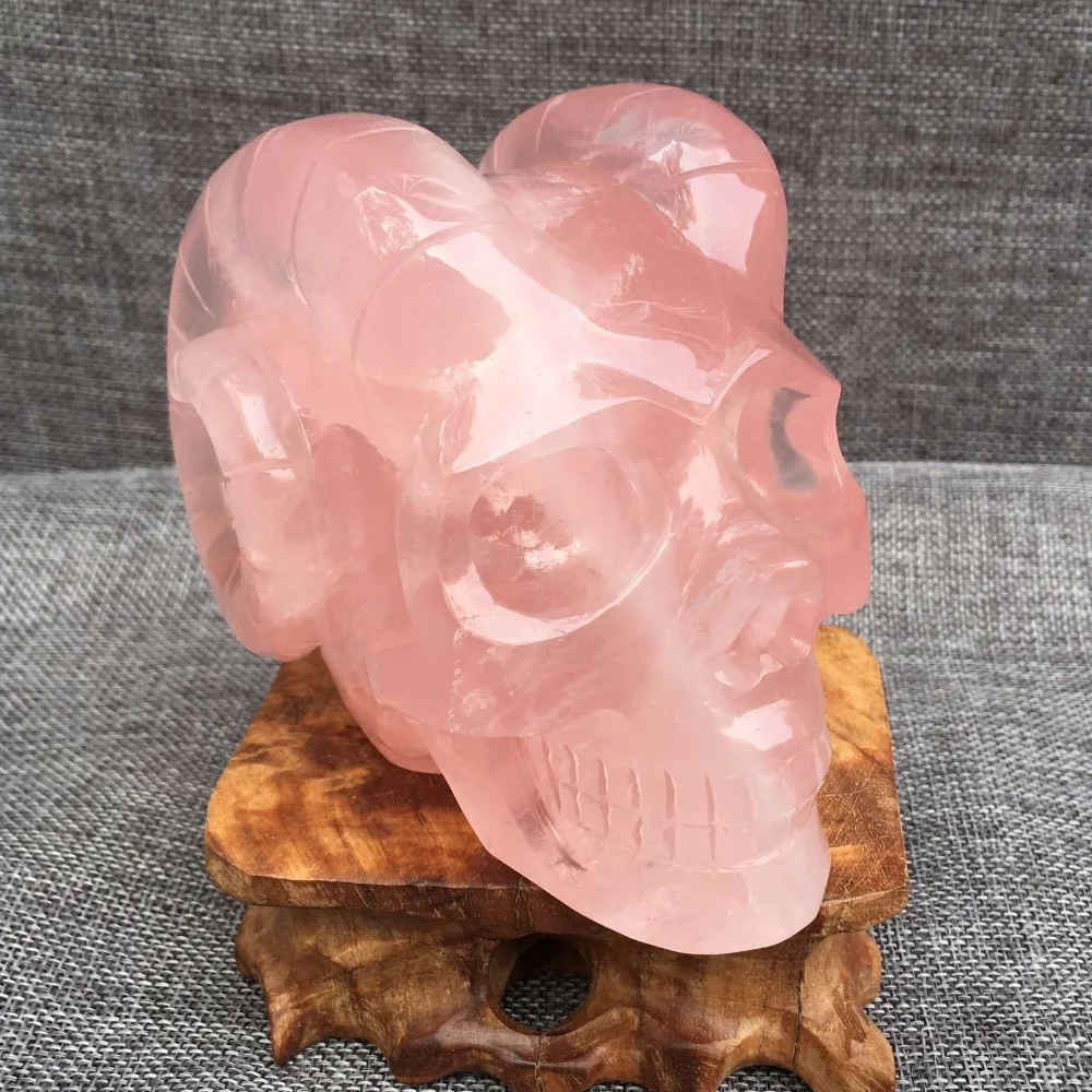 

Natural rose quartz skull hand carved crystal healing 1KG-1.2KG+ 1PC