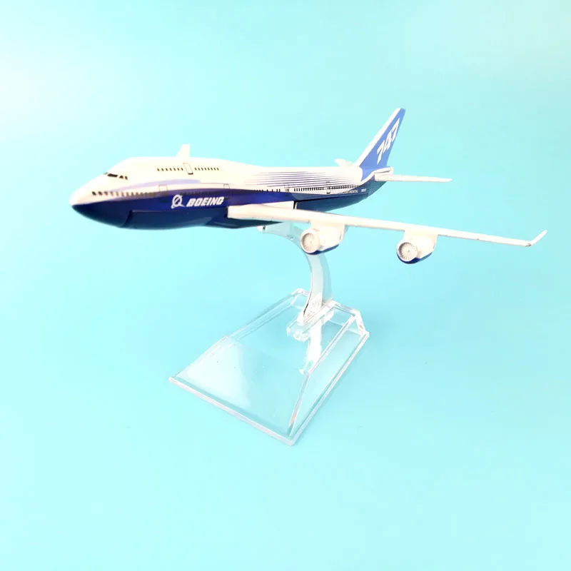 Бесплатная доставка 16 см модель самолета Боинг 747 фотосамолет подарок на день