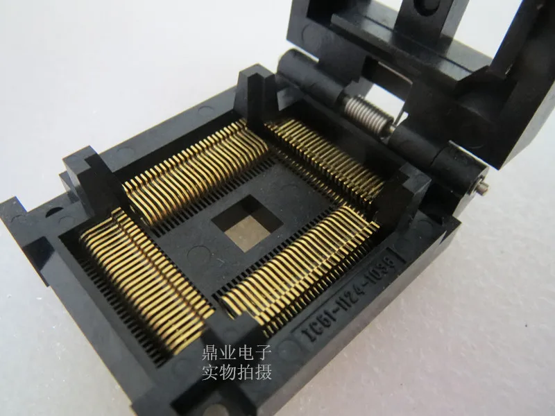 IC51-1124-1036 QFP112/TQFP112 spacing 0.65mm IC Burning seat Adapter testing seat Test Socket test bench in the stock free ship
IC51-1124-1036 QFP112/TQFP112 spacing 0.65mm IC Burning seat Adapter testing seat Test Socket test bench in the stock free ship