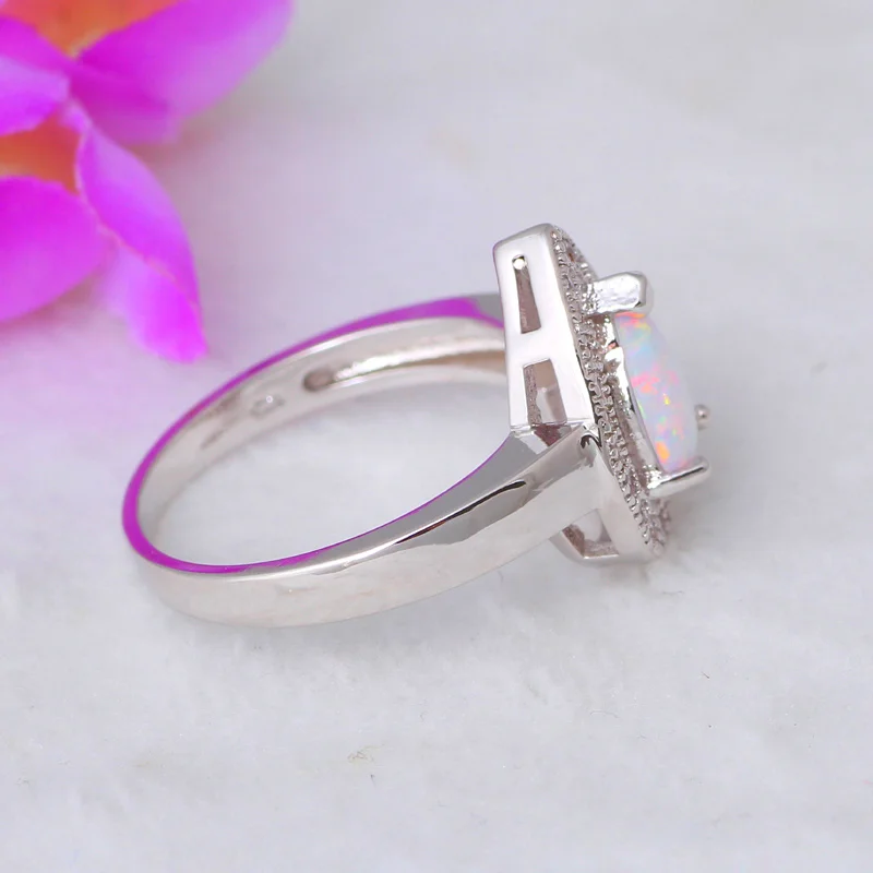 Стильные красивые кольца в виде капли воды для женщин с белым огненным опалом