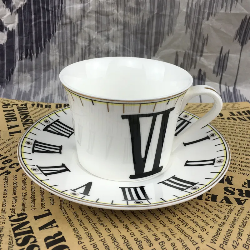 Креативное изделие из костяного фарфора кофейная чашка ложка для блюдца набор