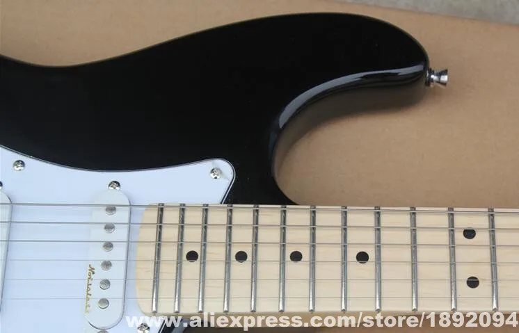 Lisa Music 2018 New Eric Clapton Signature BLACK Guitarra Maple fretboard electric guitar free shipping | Спорт и развлечения