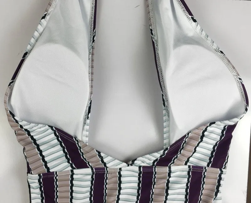 Цельный купальник с 3D полосками и перекрестными лямками женский 2017 монокини