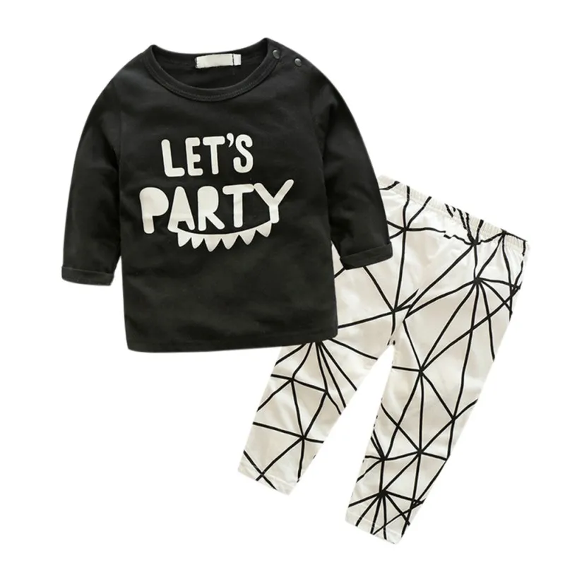 Очаровательный комплект для новорожденных: топ с короткими рукавами и надписью +