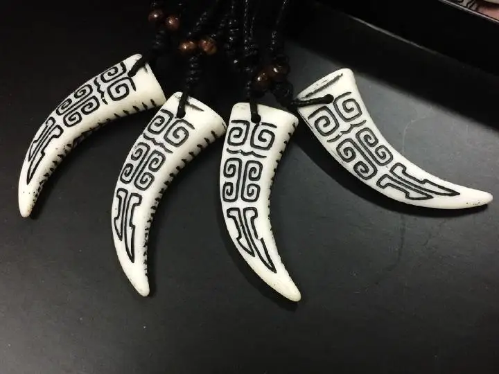10 шт. личности рюкзаки Cool Bone Порошок резные Цепочки и ожерелья амулет зуб с