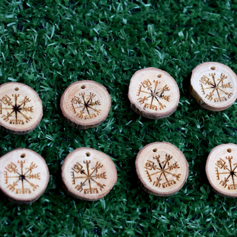 SanLan норвежский викинг Compass деревянная фотомифология Celtics Amulet|Цепочки| |