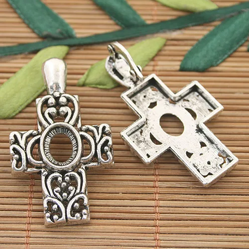 

10pcs Tibetan silver floral cross pendants/charms h3074