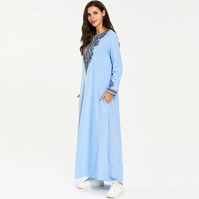 Женское мусульманское платье с цветочной вышивкой длинное большого размера