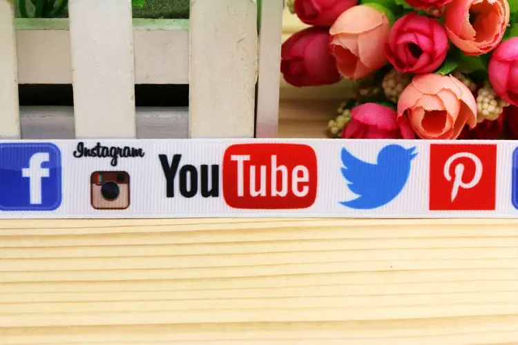 7/8 ''Бесплатная доставка лента для волос с принтом лица бант украшение