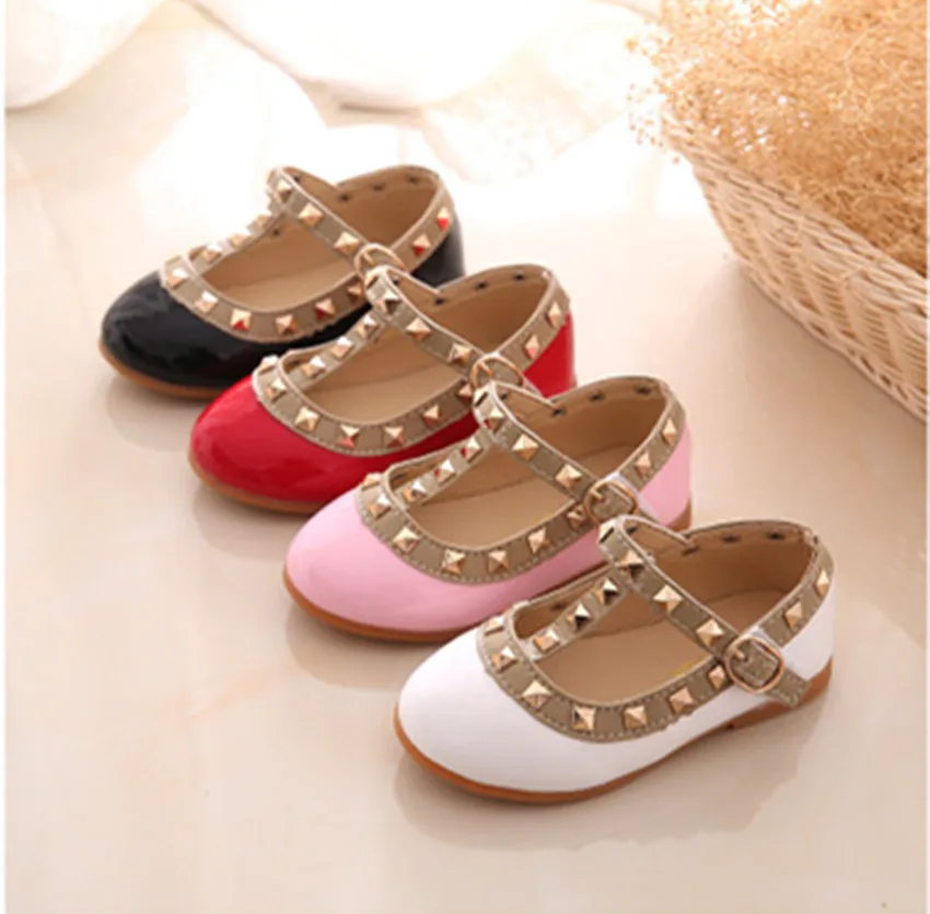 

Girls Ballerina Flat Shoes PU Leather Children Shoes with Studs Ceremony Wedding Shoes
