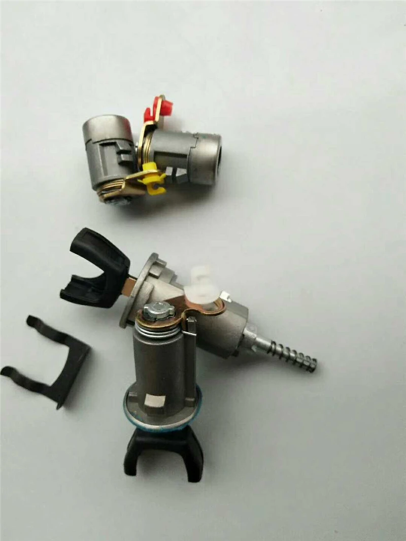 

Full car lock core with central control for CHERY A1