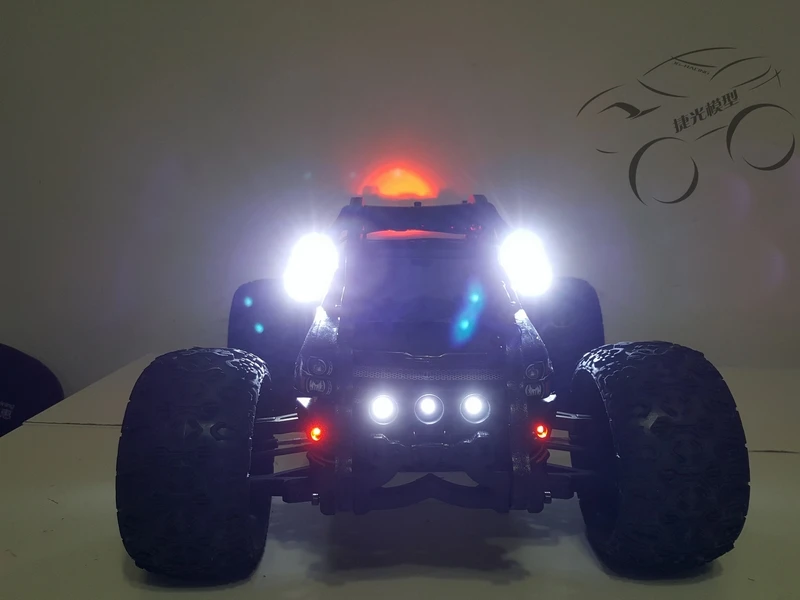 Комплект волшебных ярких фонарей TM E5 TEAM 4 боковых фонаря с 2 задними фонарями