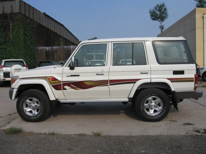 Luhuezu 3D боковой Знак крышка боковое крыло Накладка для Toyota Land Cruiser pick Up LC70 LC76 LC78 аксессуары
