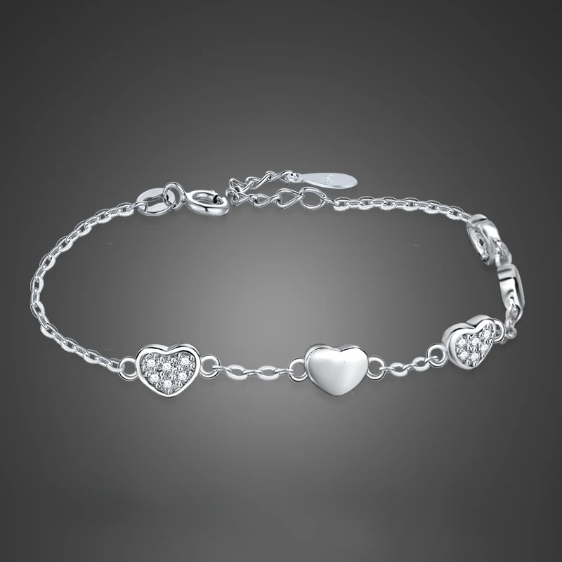 Женский браслет с сердечками из серебра 925 пробы | Украшения и аксессуары