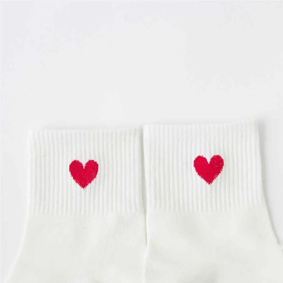 Женские носки с вышивкой Love Heart Sox в Корейском стиле Harajuku модные забавные Calcetines Mujer AMozae хлопковые
