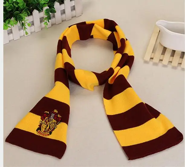 Красный Harri Potter шарф Гриффиндор шарф Ravenclaw шарфы Слизерин Hufflepuff шейный платок для детей Хэллоуин Рождественский подарок - Цвет: Красный