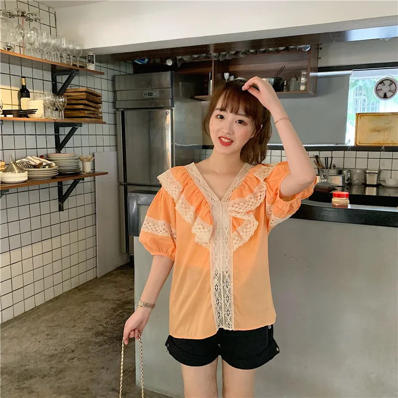 RUGOD New Arrival Women Stiching Shirt V-neck Half Lantern Sleeves Loose Lace Ruffles Blouse Sweet Temperament Mujer Blusa