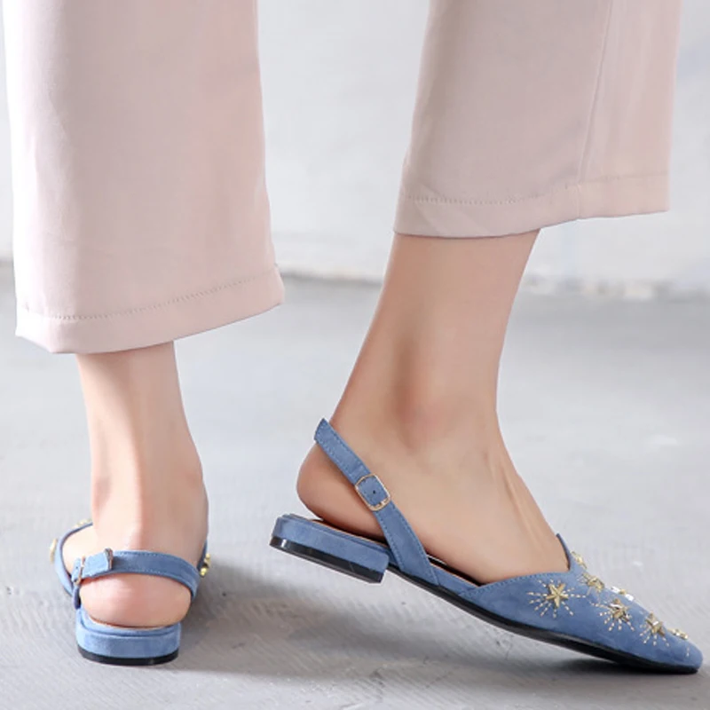 Новинка 2019 г. летние женские босоножки с острым носком на низком квадратном