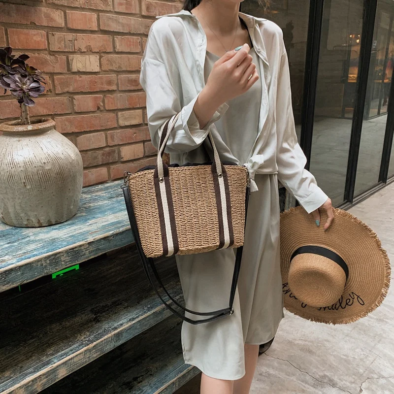 Женская сумка из природного материала плетеная новая ротанга Пляжная соломенная