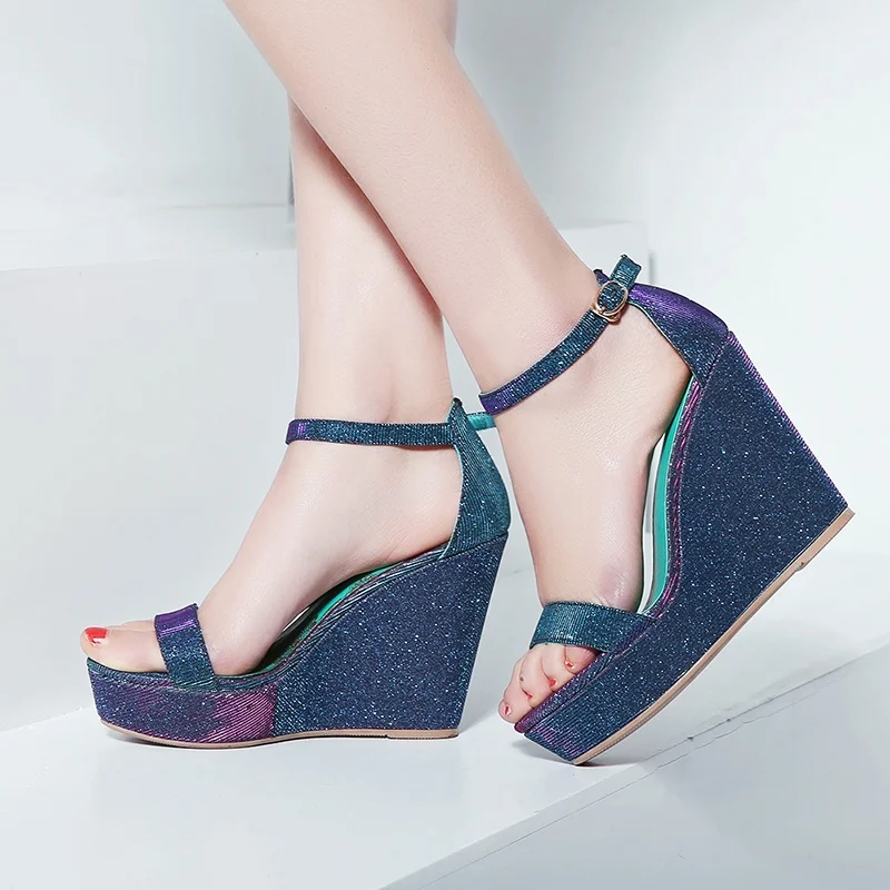 2017 новый лето новое слово полный кожаные сандалии обувь все-матч булочки опорное