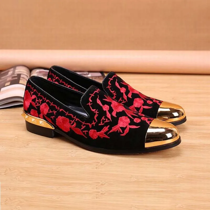 Новинка Мужские лоферы золотистого и красного цвета с вышивкой Замшевые кожаные