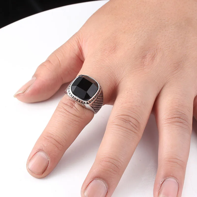 Топ Мода Нержавеющая сталь кольца c черным камнем для Для мужчин литой Титан