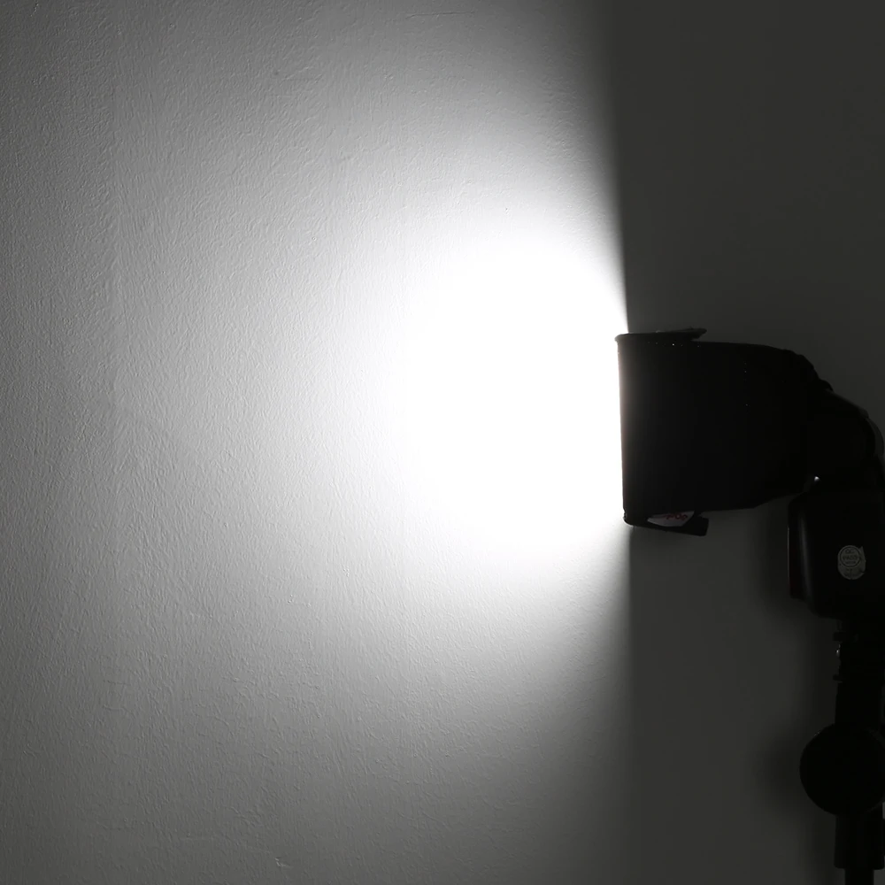 Универсальный складной мини рассеиватель для вспышки Godox 10х10 см софтбокс Canon